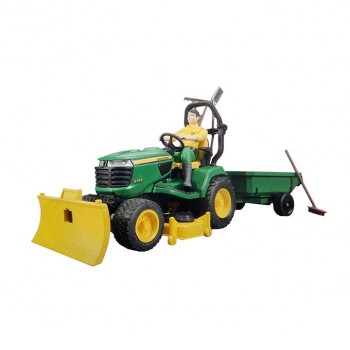 John Deere Aufsitzrasenmäher,  Anhänger und Gärtner           