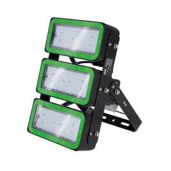 LED-Stallleuchte "Multi LED Pro" 150W,  19.500 Lumen